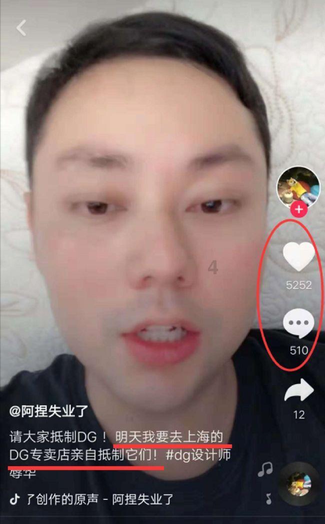 全自动液体包装机，辣椒油定量包装机
